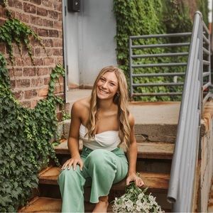 Meet your Posher, Maddie